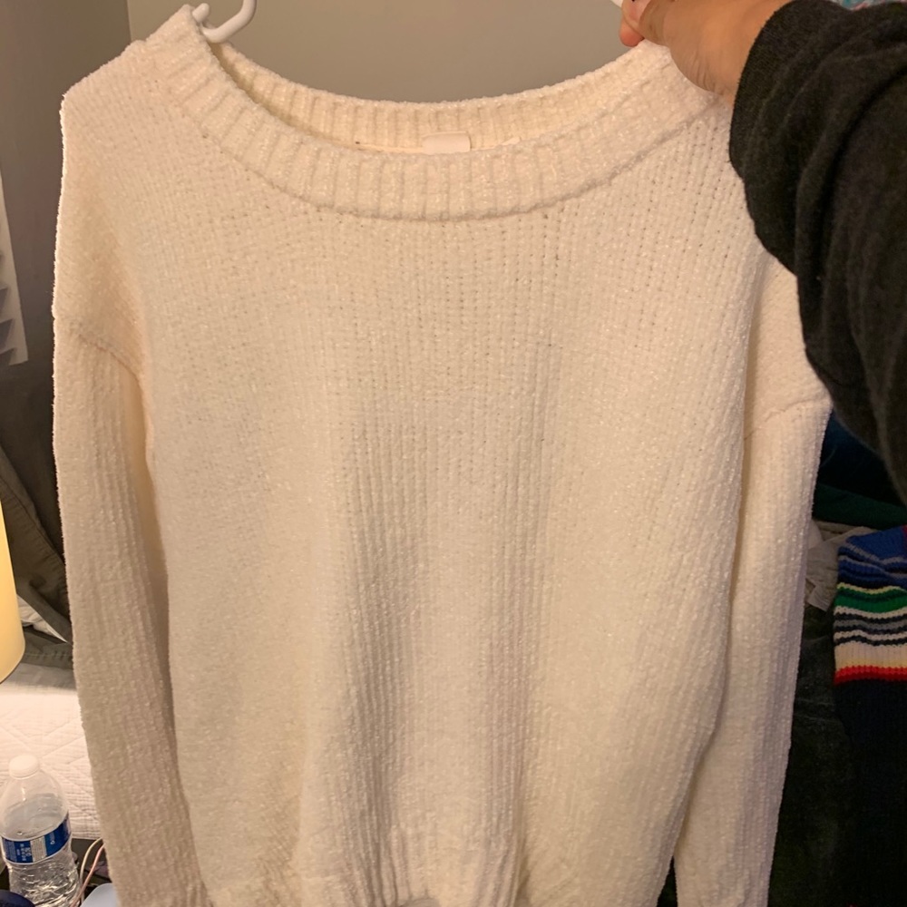 Gap White Sweater